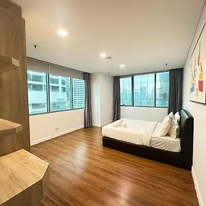 Summer Klcc By Purple Orchid Apartamento Kuala Lumpur