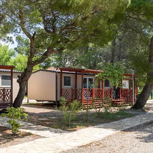 Paklenica Kompleks wypoczynkowy Starigrad Paklenica