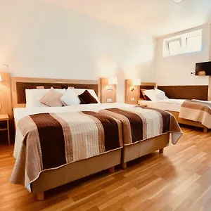  Apartman Jelica Restaurant Csehország