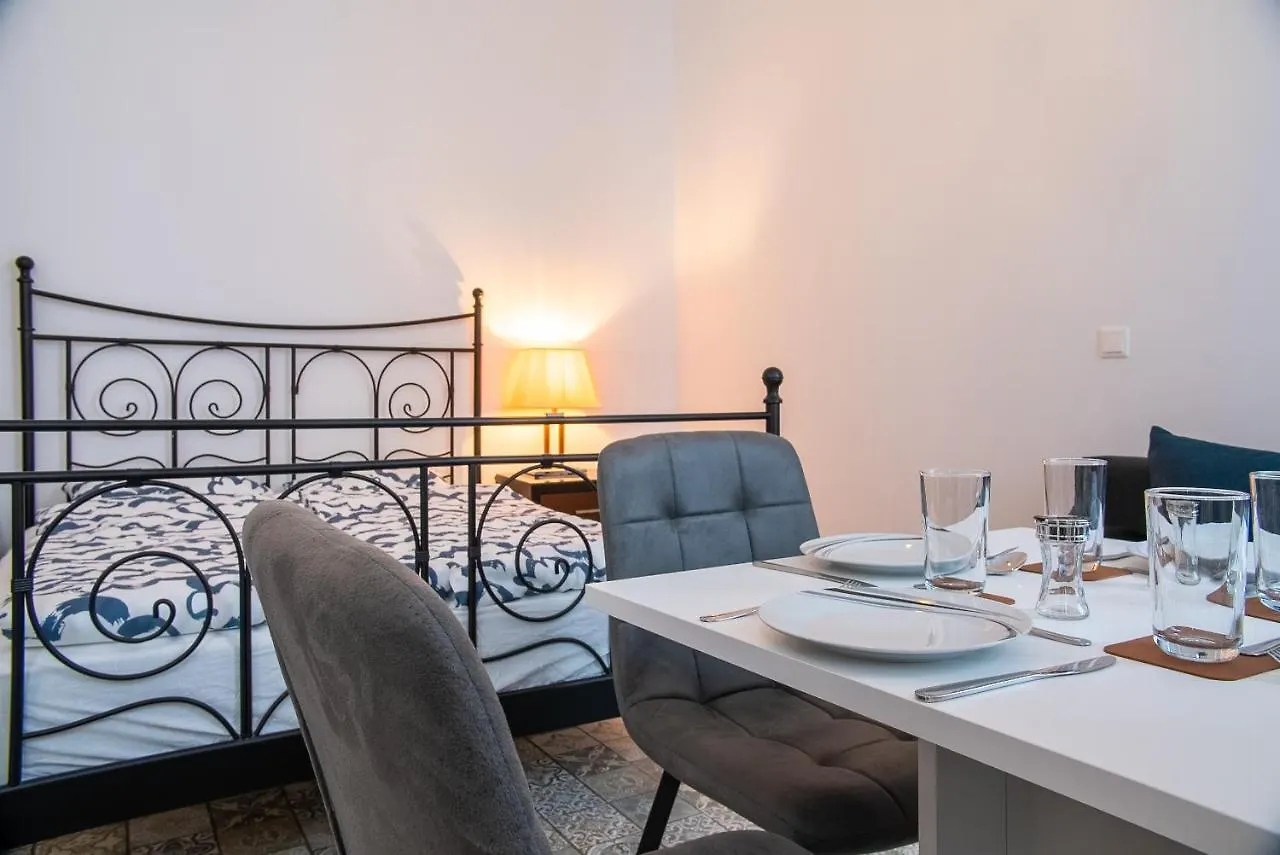 Family&Friends Apartments Schoenbrunn ウィーン 0*,  オーストリア
