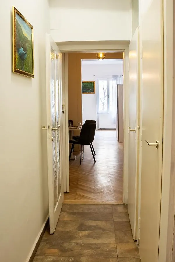 Family&Friends Apartments Schoenbrunn 비엔나 오스트리아
