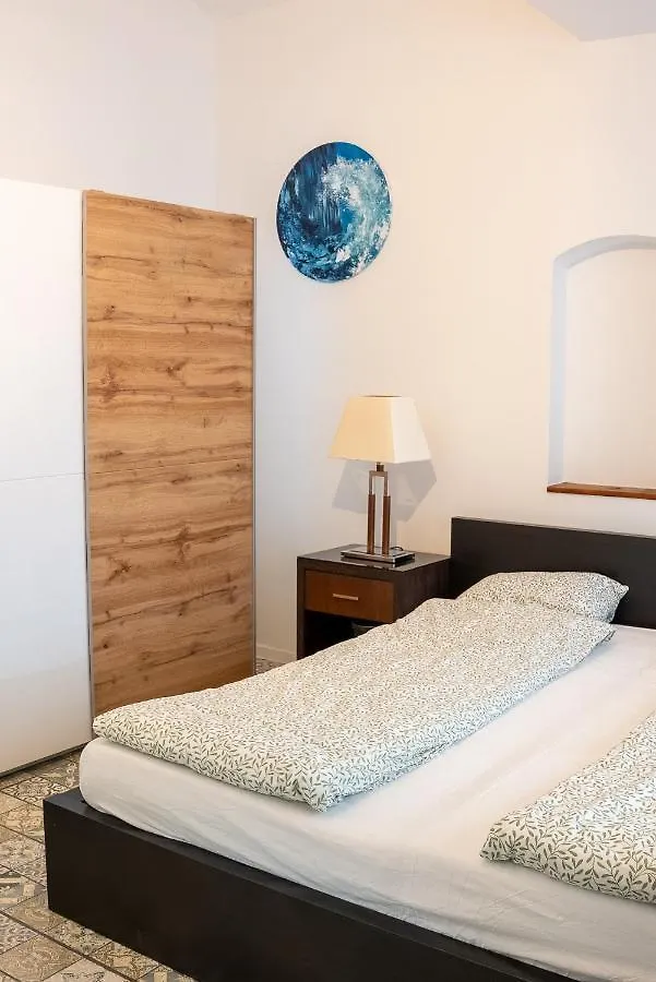Family&Friends Apartments Schoenbrunn Vienna